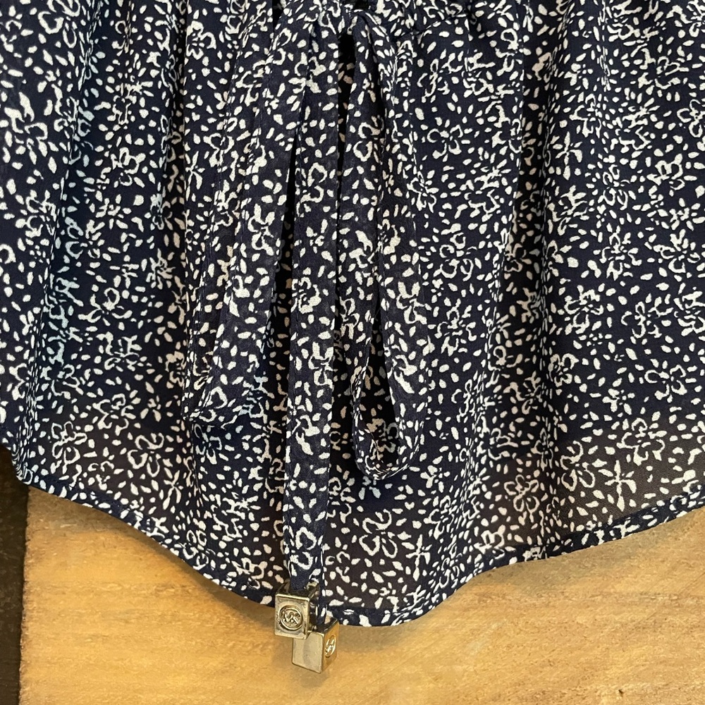 Michael Kors Navy Floral Blouse - Picture 5 of 6